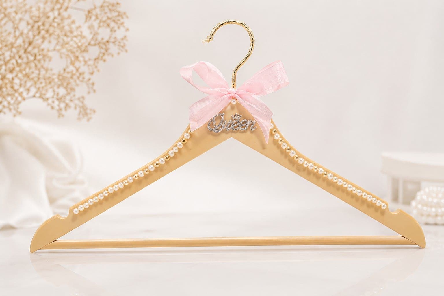 Signature Hanger, detail 1 of 6